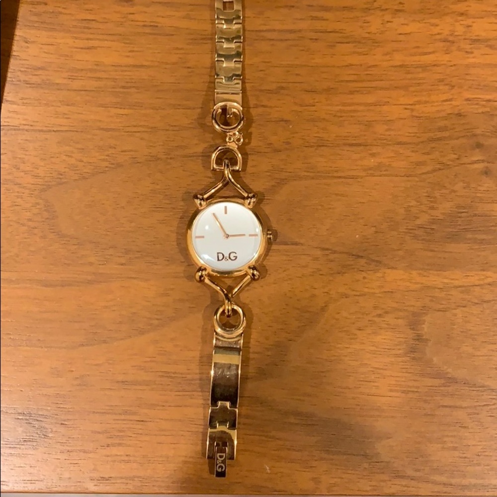 D&G rose gold watch